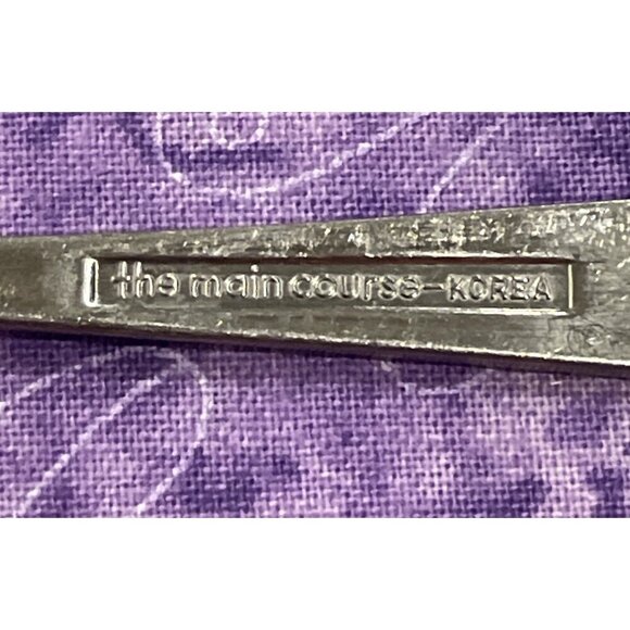 The Main Course MNF3 Oval Soup Spoons Korea Stainless Flatware Set of 5 Vintage - Picture 3 of 4